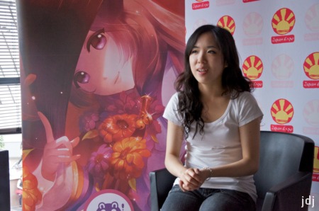 Ein Lee, princesse qui dessine des princesses - Photo Céline Maxant Ein Lee, princesse qui dessine des princesses - Photo Céline Maxant