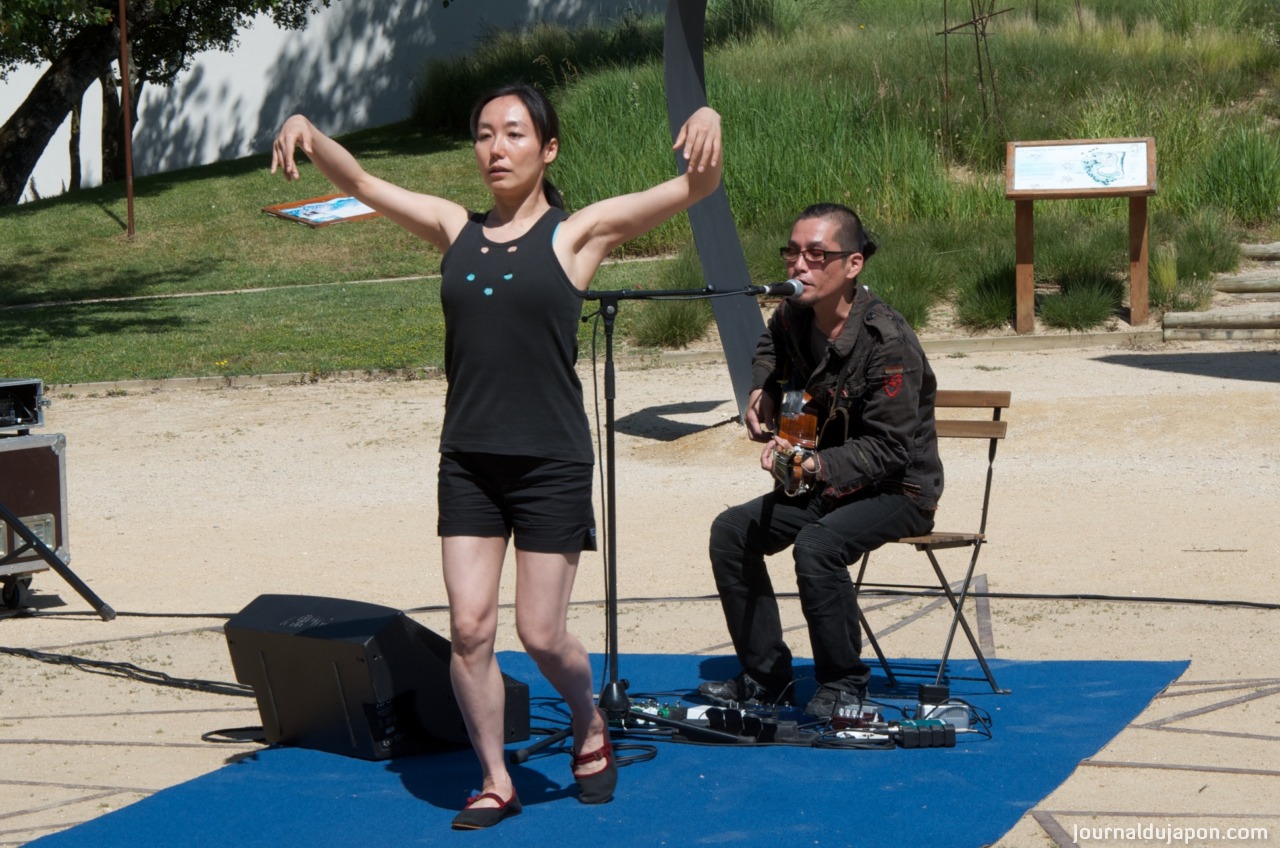 Folk et danse pour Jiro Matsumoto et Ikuyo Kuroda