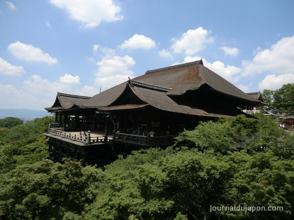 Le Japon des traditions : à la découverte des temples