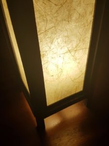 DIY lampe à pied japonaise en papier washi 7