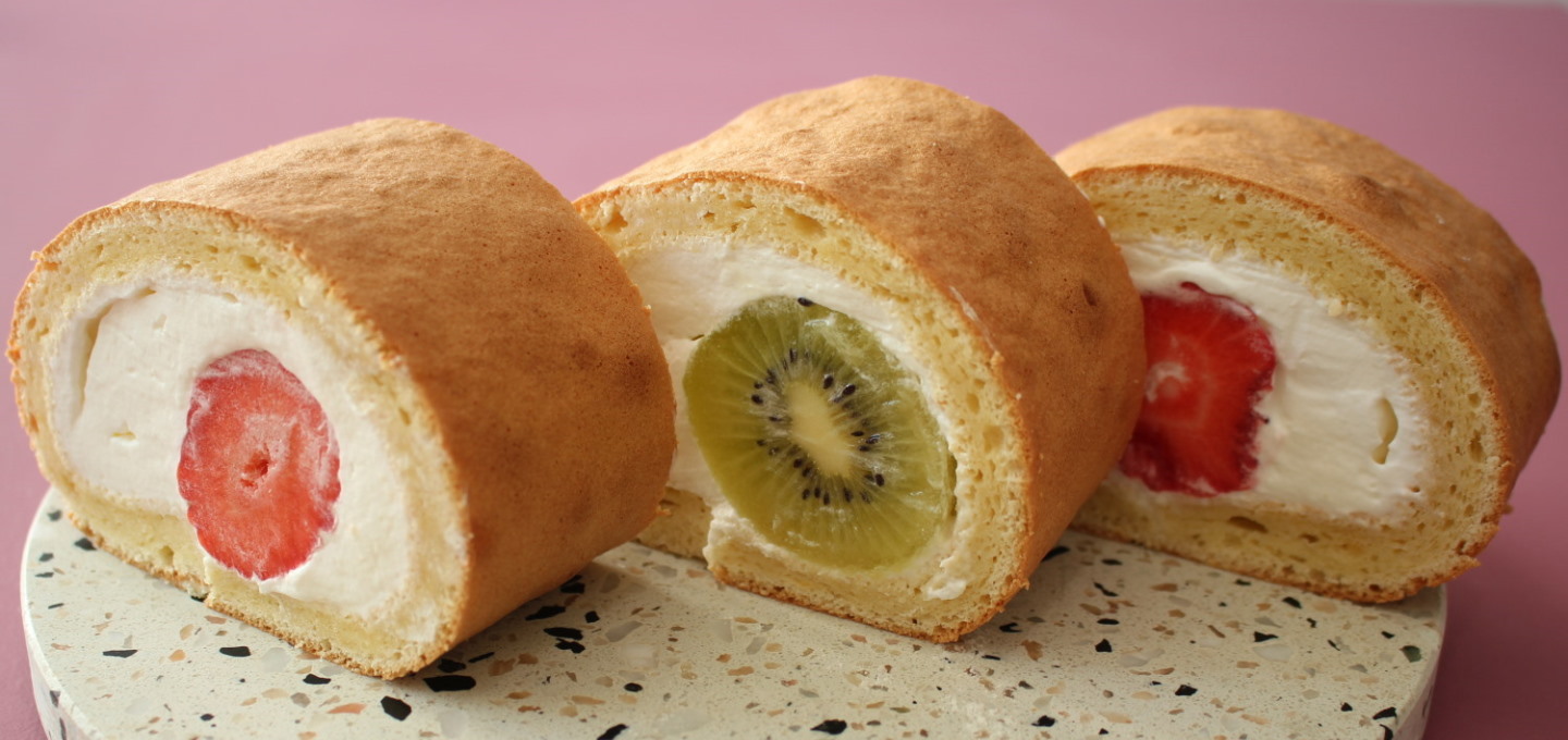 Cuisinez avec Journal du Japon : le strawberry Roll Cake
