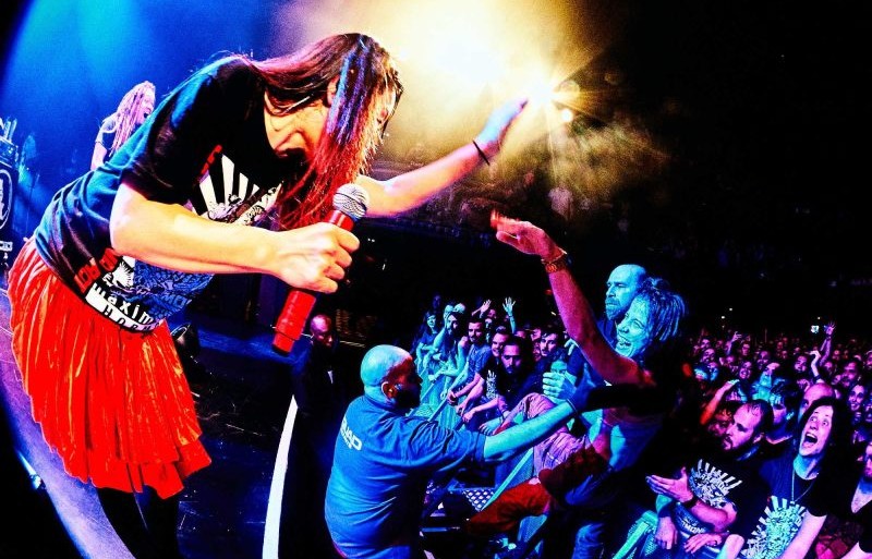 Retour triomphant de Maximum the hormone au Trianon